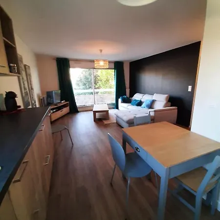 Chez Emile Apartment *